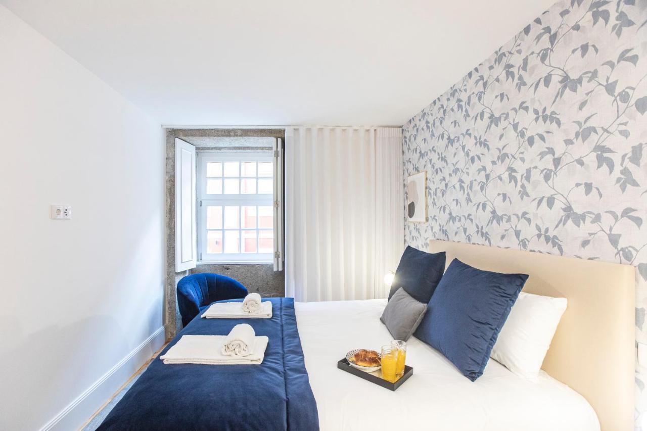 Elegant Downtown 1Br Flat W/ Ac By Lovelystay Porto Luaran gambar